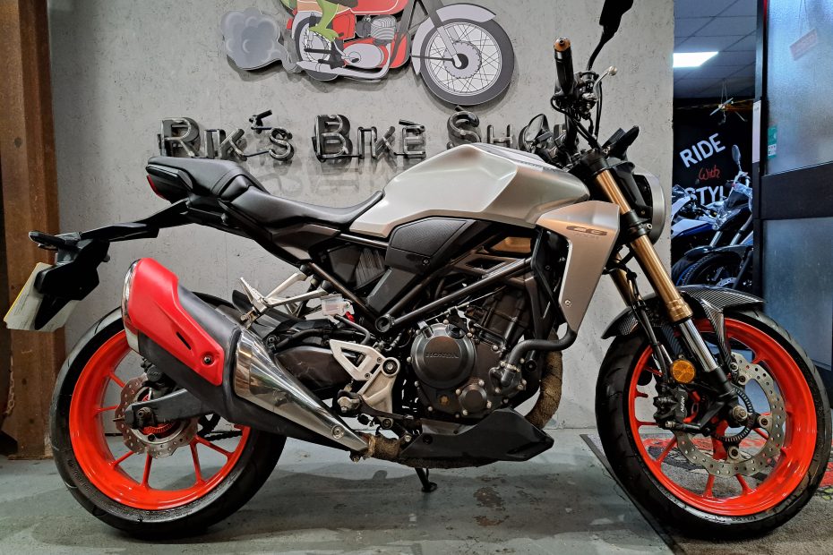 2020 cb300f